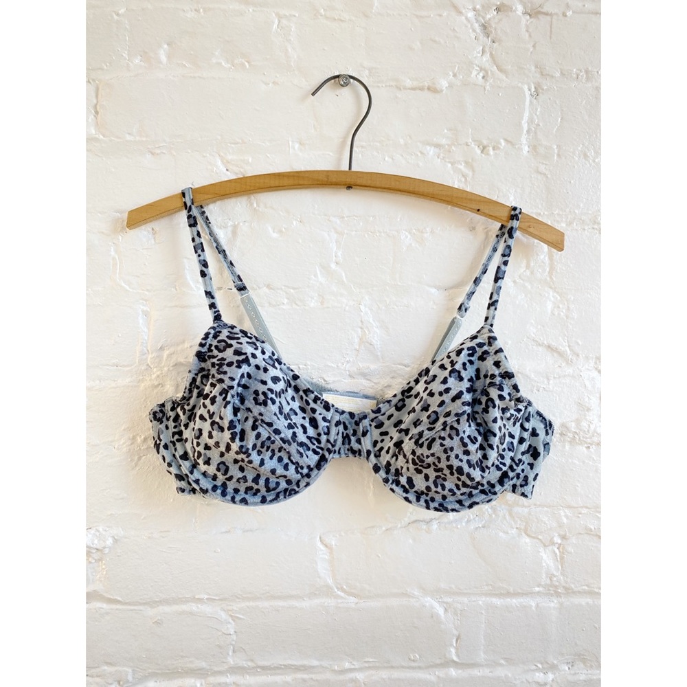 Vintage 90s Fuzzy Blue Leopard Bra